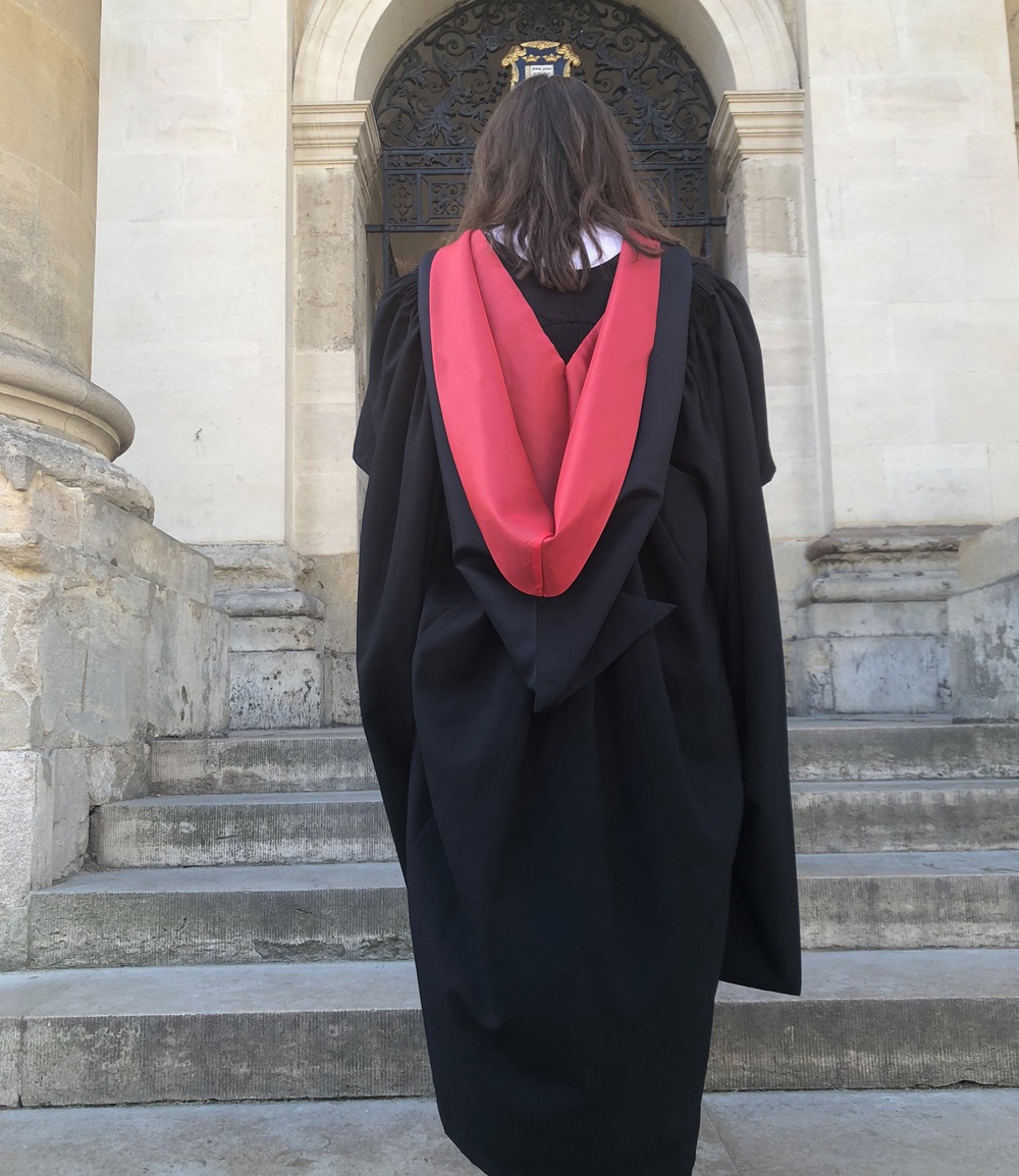 University of Essex Masters Graduation Set (Hire) – Churchill Gowns